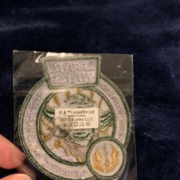 Star Wars Funko pop, Empire Strikes Back patch and pin set - Picture 3 of 5